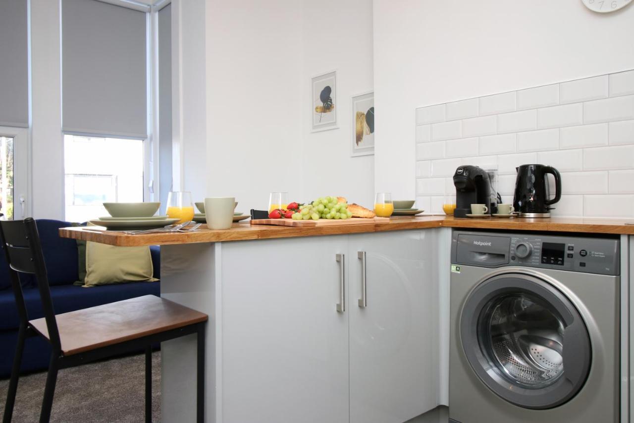 No 49 City Apartments, Perfect For Business And Leisure Stays, 10 Min Drive Into City Centre, Easy Access To Local Transport, 1Br And 2Br Available, Free Parking Cardiff Exterior photo