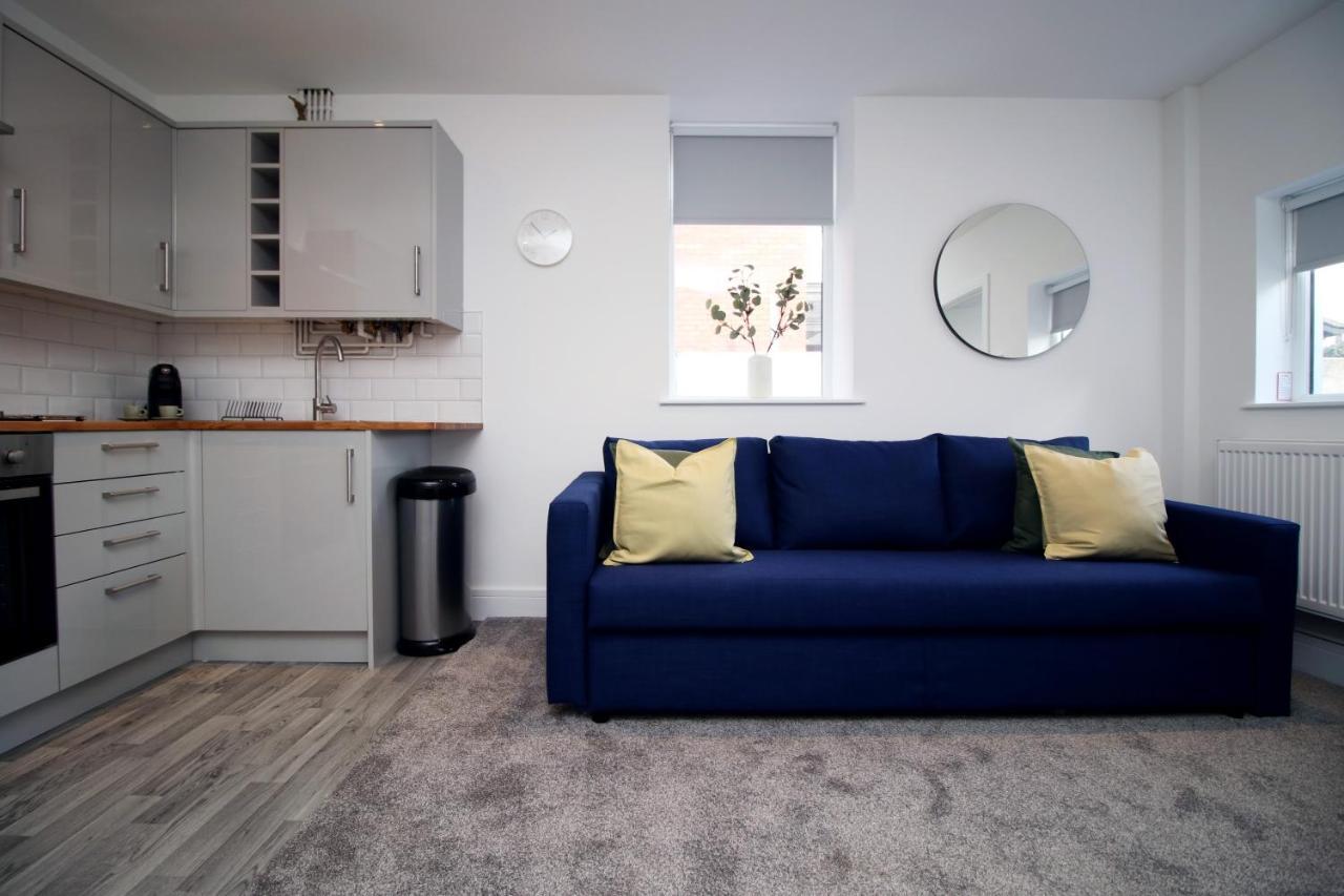 No 49 City Apartments, Perfect For Business And Leisure Stays, 10 Min Drive Into City Centre, Easy Access To Local Transport, 1Br And 2Br Available, Free Parking Cardiff Exterior photo