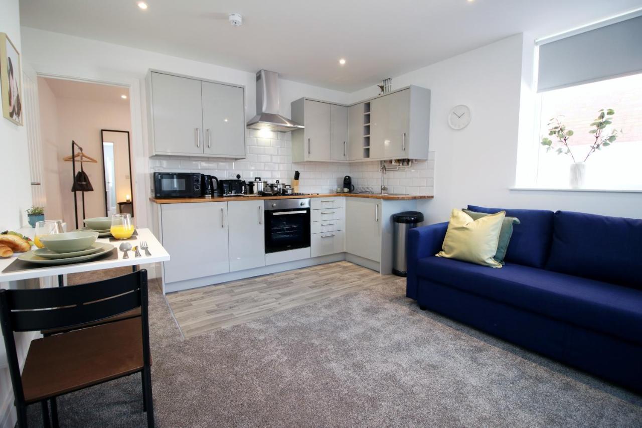 No 49 City Apartments, Perfect For Business And Leisure Stays, 10 Min Drive Into City Centre, Easy Access To Local Transport, 1Br And 2Br Available, Free Parking Cardiff Exterior photo