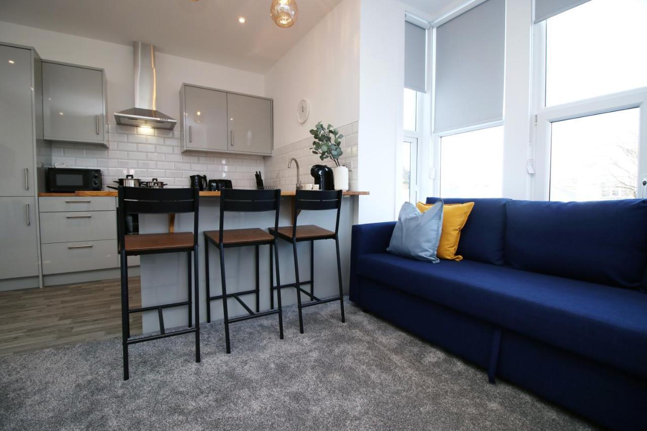 No 49 City Apartments, Perfect For Business And Leisure Stays, 10 Min Drive Into City Centre, Easy Access To Local Transport, 1Br And 2Br Available, Free Parking Cardiff Exterior photo